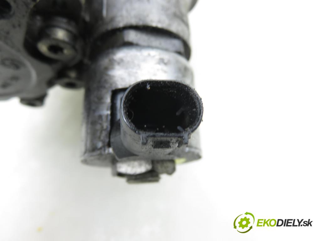 BMW 5 (E60) SEDAN 2005 0,00 530 d - M57 D30 (306D2) 2993,00 Pumpa servočerpadlo 7697974102 (Servočerpadlo)