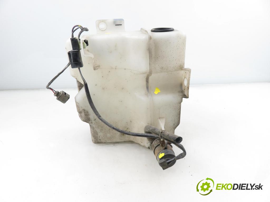 MITSUBISHI OUTLANDER II (CW_W) SUV 2008 125,00 2.4 MIVEC 4WD (CW5W) - 4B12 2360,00 Nádržka ostrekovačov  (Kľučka dverí ostatné)