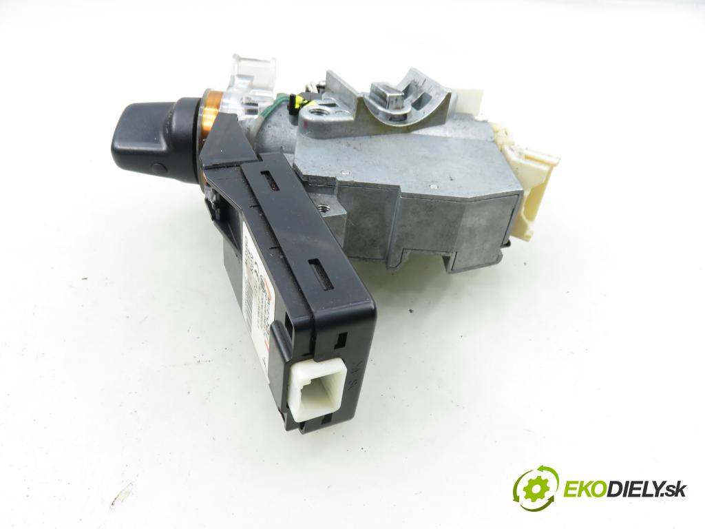 MITSUBISHI OUTLANDER II (CW_W) SUV 2008 125,00 2.4 MIVEC 4WD (CW5W) - 4B12 2360,00 spinačka MN141357 (Spínacia skrinka)