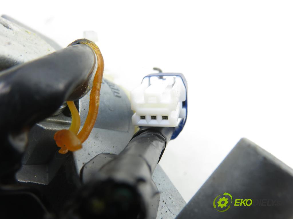 MITSUBISHI OUTLANDER II (CW_W) SUV 2008 125,00 2.4 MIVEC 4WD (CW5W) - 4B12 2360,00 spinačka MN141357 (Spínacia skrinka)