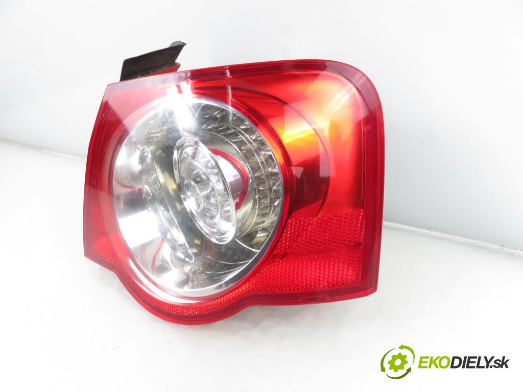 VW PASSAT B6 (3C2) SEDAN 2005 110,00 2.0 FSI - BLR 1984,00 světlo pravé zadní 3C5945096H