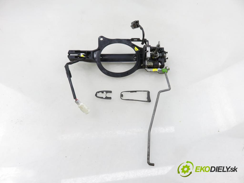 MITSUBISHI OUTLANDER II (CW_W) SUV 2008 125,00 2.4 MIVEC 4WD (CW5W) - 4B12 2360,00 Kľučka LPZ