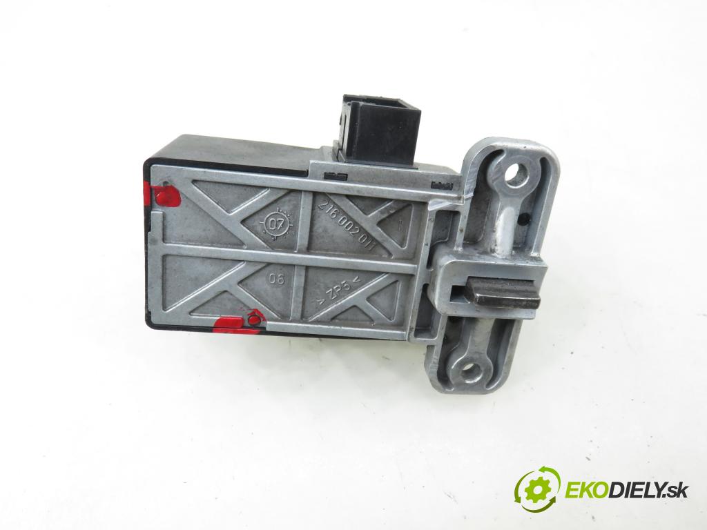 VW PASSAT B6 Variant (3C5) KOMBI 2006 103,00 2.0 TDI 16V - BKP 1968,00 blokáda tyče volantu 3C0905861G