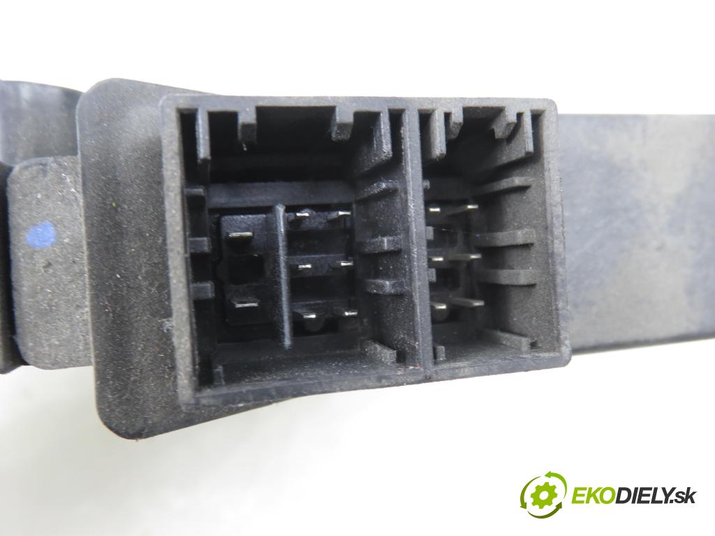 SKODA FABIA I (6Y2) HB 2005 55,00 1.4 16V - BKY 1390,00 Motorček sťahovania okien PP 6Y1959802