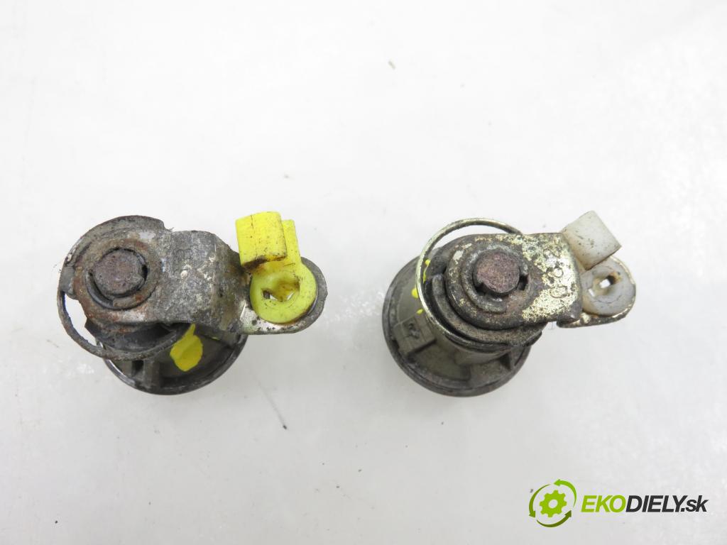 SUZUKI IGNIS (FH) HB 2002 61,00 1.3 (HV51, HX51, RG413) - M13A 1328,00 spinačka / zámky 3397080G01