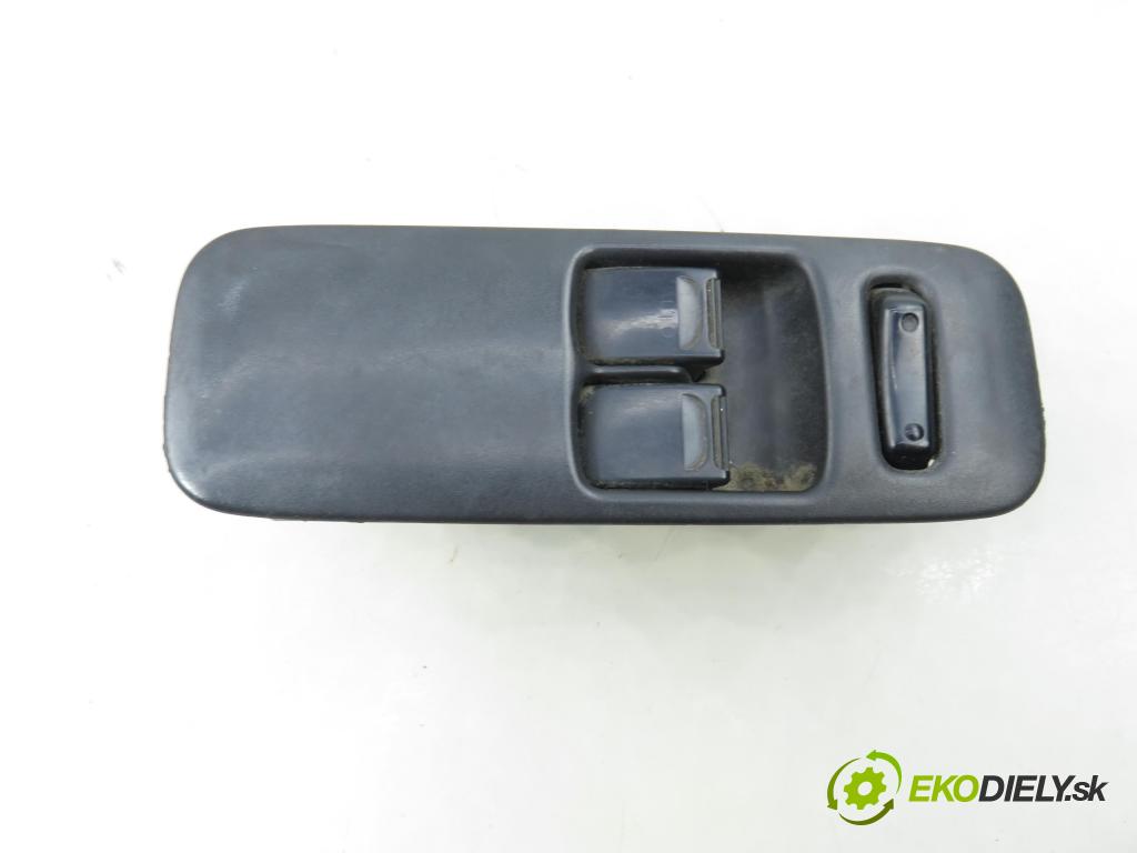 SUZUKI IGNIS (FH) HB 2002 61,00 1.3 (HV51, HX51, RG413) - M13A 1328,00 Panel ovládania okien 3799075F0