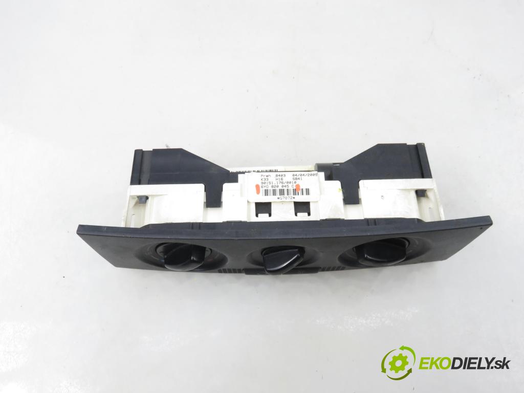 SKODA FABIA I (6Y2) HB 2005 55,00 1.4 16V - BKY 1390,00 Panel topení KLIMATIZACE: 6Y0820045C