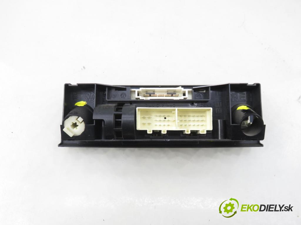 SKODA FABIA I (6Y2) HB 2005 55,00 1.4 16V - BKY 1390,00 Panel topení KLIMATIZACE: 6Y0820045C