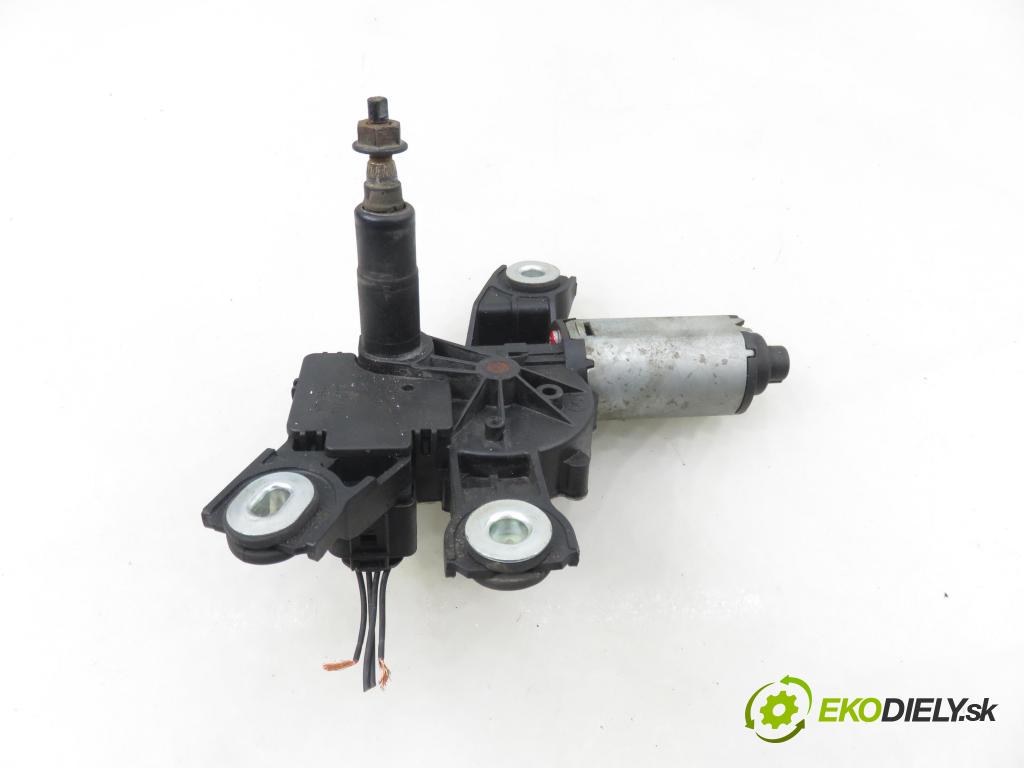 VW PASSAT B6 Variant (3C5) KOMBI 2006 103,00 2.0 TDI 16V - BKP 1968,00 Motorček stierače zadné 3C9955711A ; 53032812