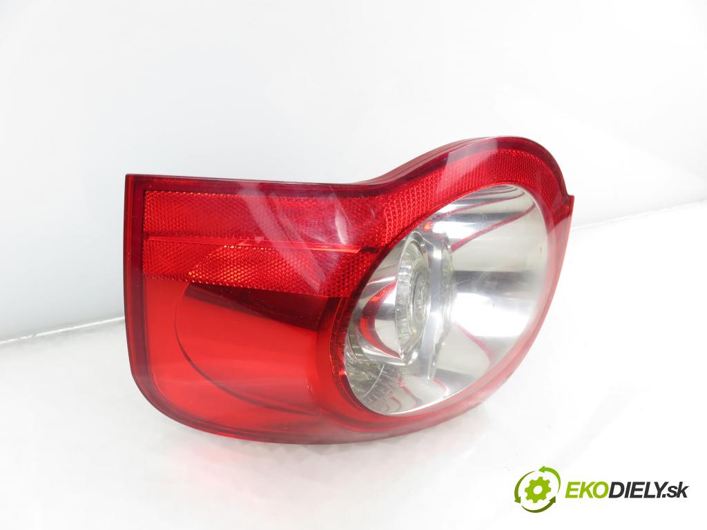 VW PASSAT B6 Variant (3C5) KOMBI 2006 103,00 2.0 TDI 16V - BKP 1968,00 Svetlo ľavé zadné 3C9945096C