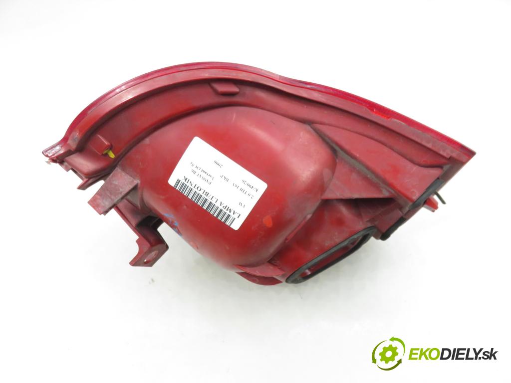 VW PASSAT B6 Variant (3C5) KOMBI 2006 103,00 2.0 TDI 16V - BKP 1968,00 Svetlo ľavé zadné 3C9945096C