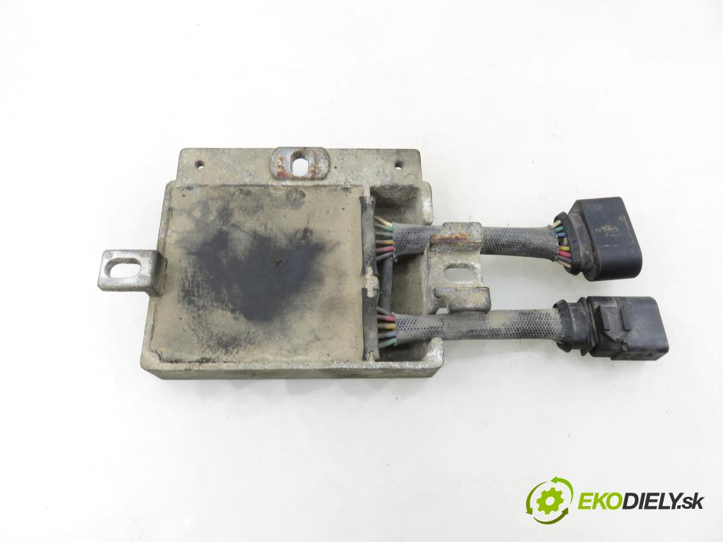 VW GOLF IV (1J1) HB 2002 81,00 1.6 FSI - BAD 1598,00 riadiaca jednotka / MODUL INNE: 036906263C