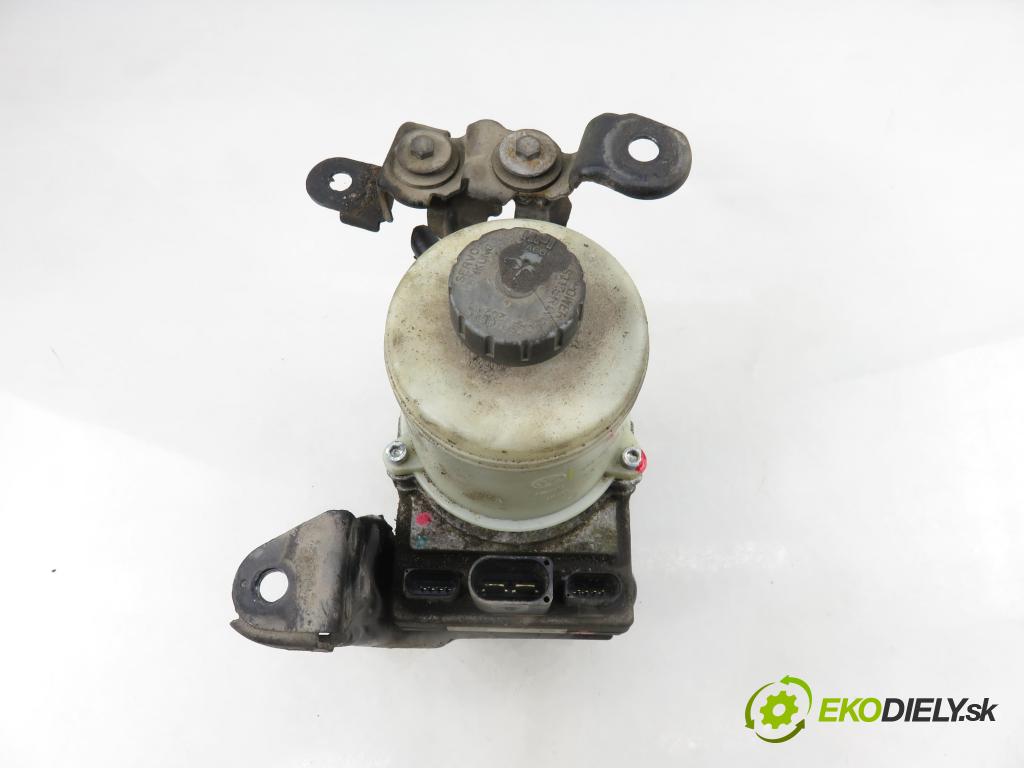 VW POLO (9N_) HB 2002 47,00 1.2 12V 64 - AZQ 1198,00 pumpa servočerpadlo HYD-EL. 6Q0423371A