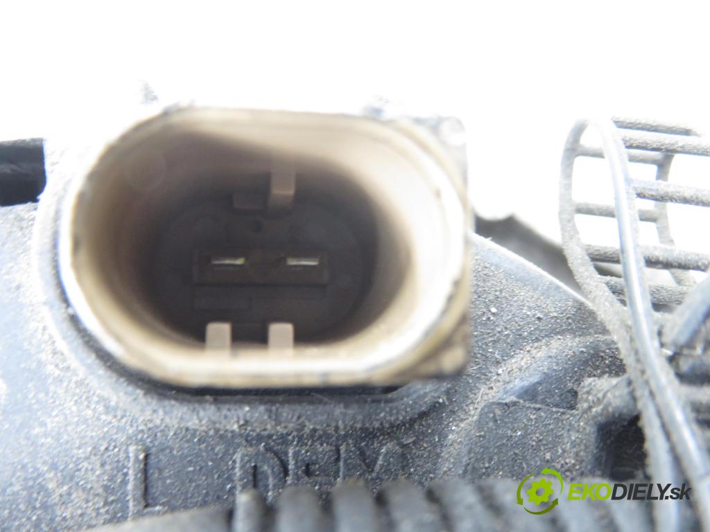 AUDI A4 (8E2, B6) SEDAN 2002 74,00 1.9 TDI PD 101 - AVB 1896,00 Alternátor 028903029T (Alternátor)