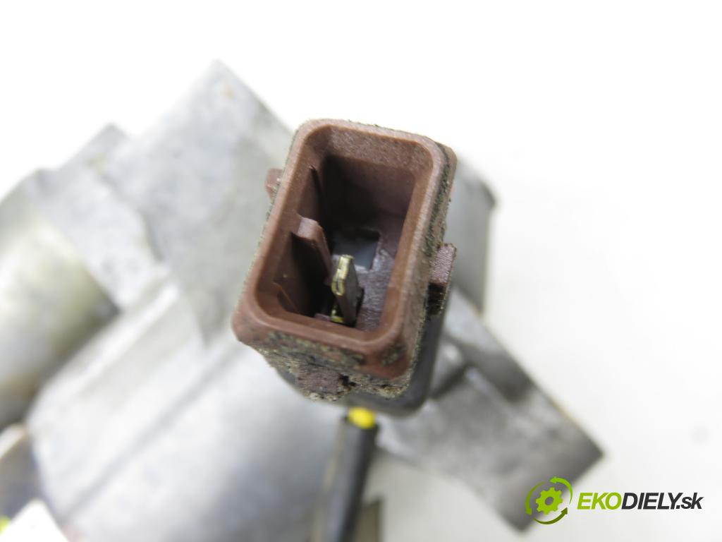 CITROEN XSARA PICASSO (N68) MINIVAN 2001 85,00 1.8 16V - 6FZ (EW7J4) 1749,00 Štartér M000T82081 (Štartér)