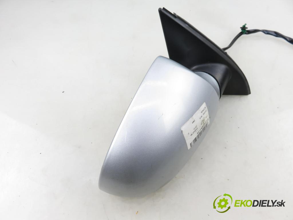 VW PASSAT B6 (3C2) SEDAN 2005 110,00 2.0 FSI - BLR 1984,00 Spätné zrkadlo