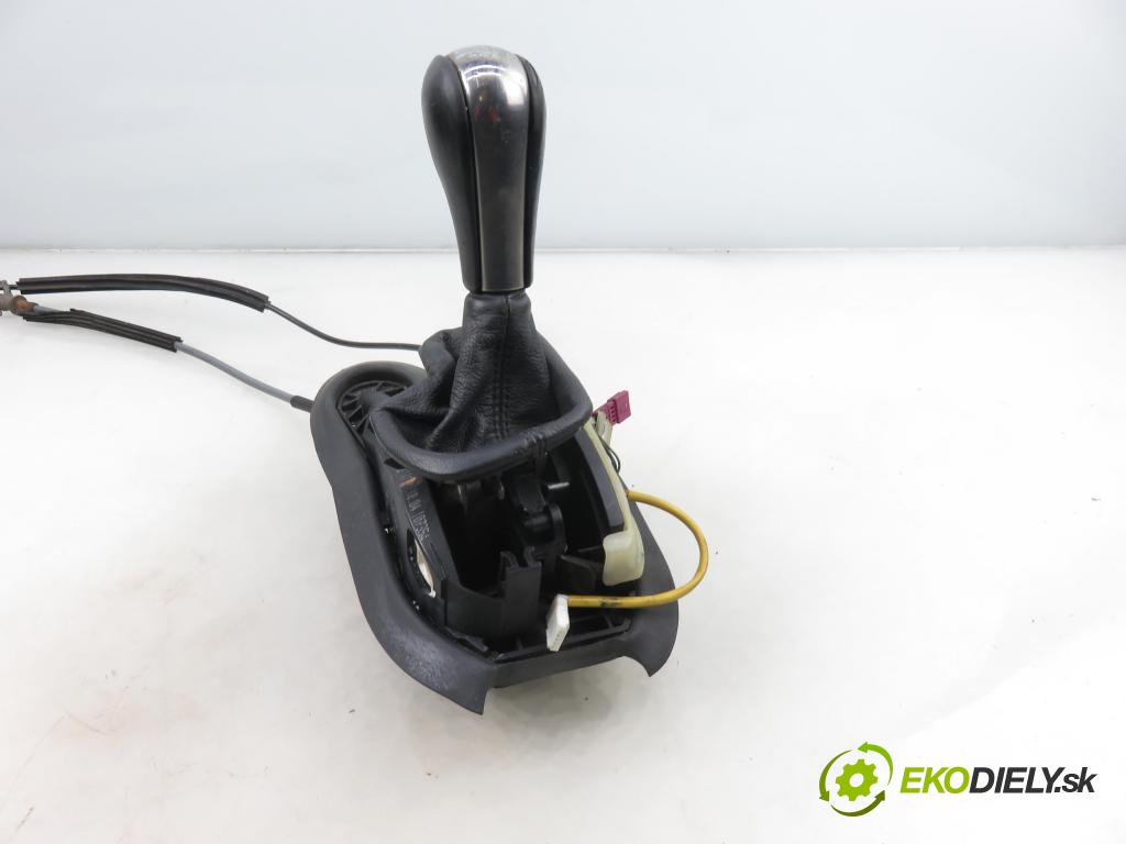 BMW 5 (E60) SEDAN 2005 0,00 530 d - M57 D30 (306D2) 2993,00 ZVEDÁK: 7522144