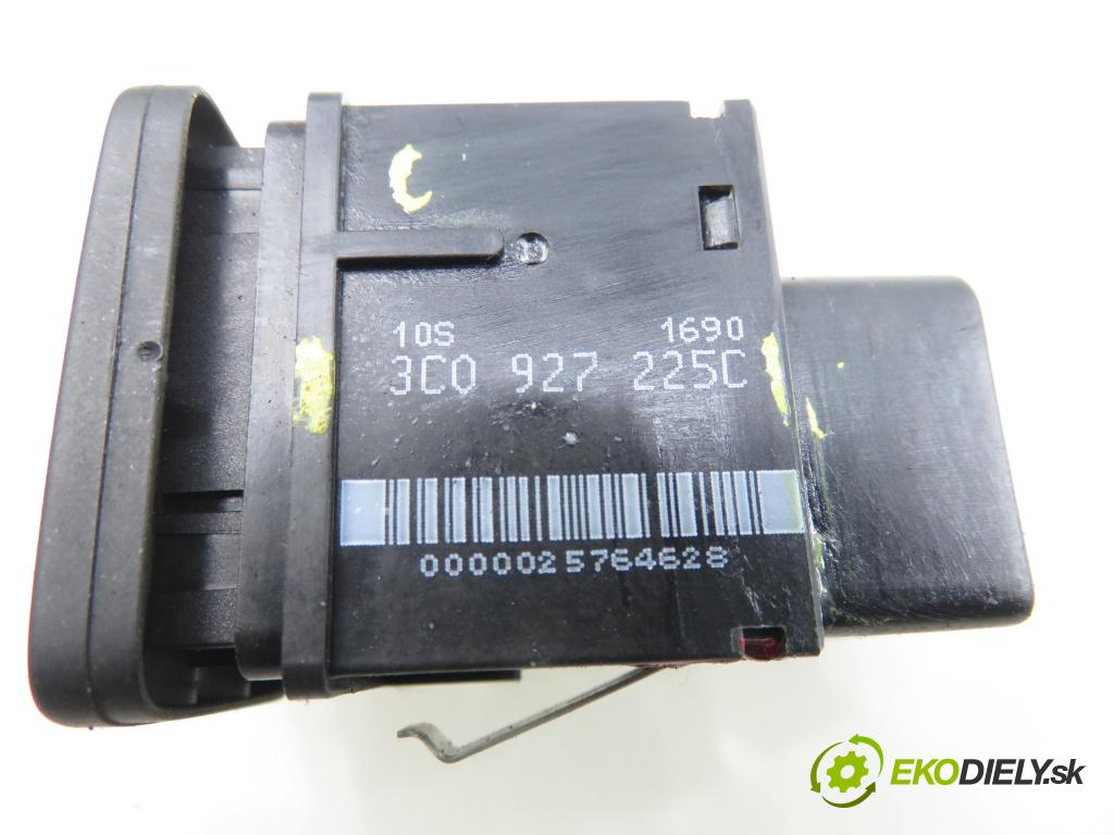 VW PASSAT B6 Variant (3C5) KOMBI 2006 103,00 2.0 TDI 16V - BKP 1968,00 vypínač brzdy MANUÁLNY: 3C0927225C