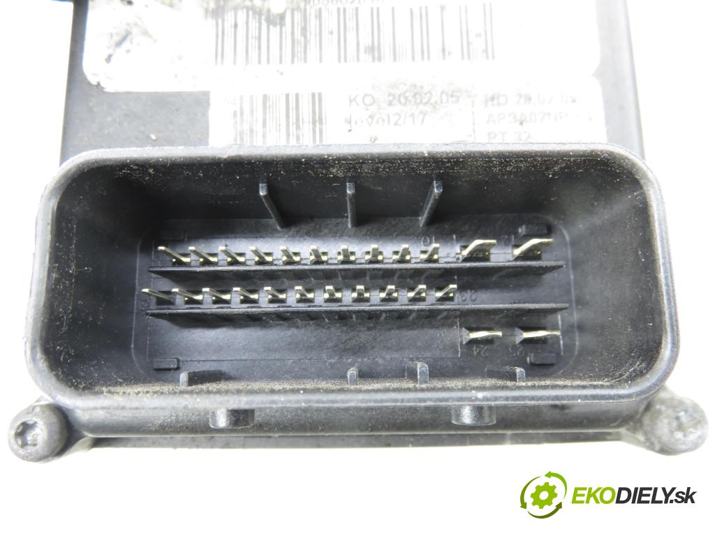 PEUGEOT 407 SW (6E_) KOMBI 2003 80,00 1.6 HDi 110 - 9HZ (DV6TED4) 1560,00 Pumpa ABS 9658028480 ; 15710601 ; S118676001L (Pumpa ABS)