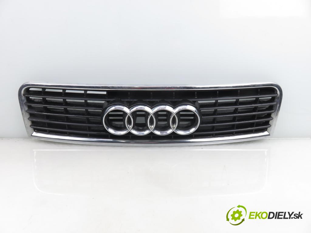 AUDI A4 (8E2, B6) SEDAN 2002 96,00 1.9 TDI PD 130 - AWX 1896,00 Mriežka / maska 8E0853651F
