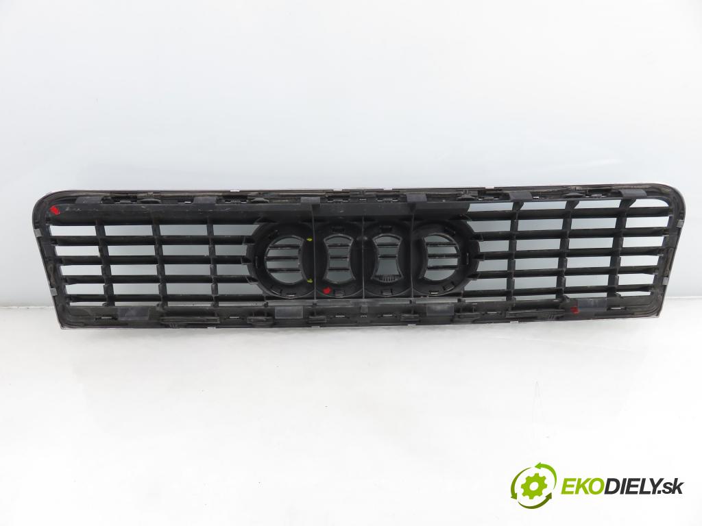 AUDI A4 (8E2, B6) SEDAN 2002 96,00 1.9 TDI PD 130 - AWX 1896,00 Mriežka / maska 8E0853651F