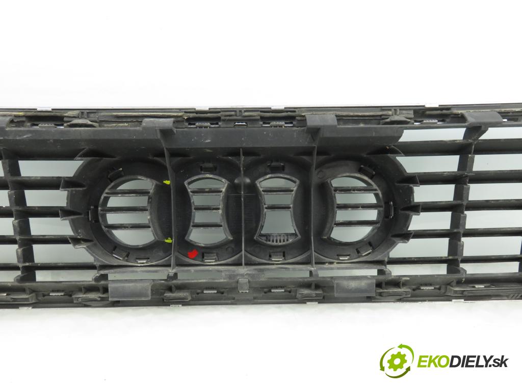 AUDI A4 (8E2, B6) SEDAN 2002 96,00 1.9 TDI PD 130 - AWX 1896,00 Mriežka / maska 8E0853651F