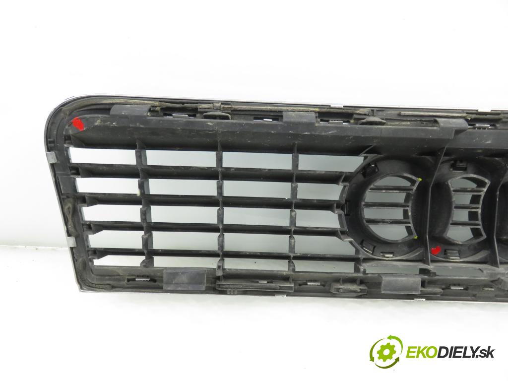 AUDI A4 (8E2, B6) SEDAN 2002 96,00 1.9 TDI PD 130 - AWX 1896,00 Mriežka / maska 8E0853651F