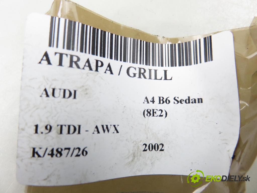 AUDI A4 (8E2, B6) SEDAN 2002 96,00 1.9 TDI PD 130 - AWX 1896,00 Mriežka / maska 8E0853651F