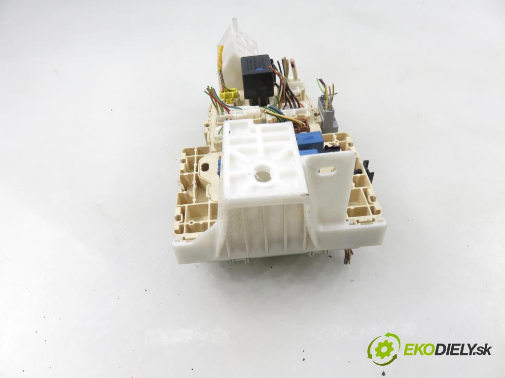 SUZUKI SX4 (EY, GY) CROSSOVER 2008 79,00 1.6 VVT 4x4 (RW 416) 107 - M16A 1586,00 MODUL BSI 3677079J70