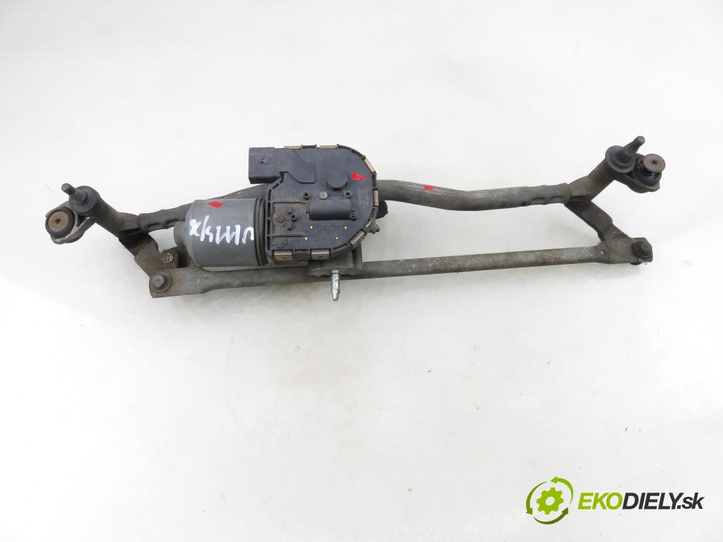 AUDI A3 (8P1) HB 2003 77,00 1.9 TDI PD 105 - BKC 1896,00 Motorček stieračov 8P1955119E ; 0390241995 ; 8P1955023F