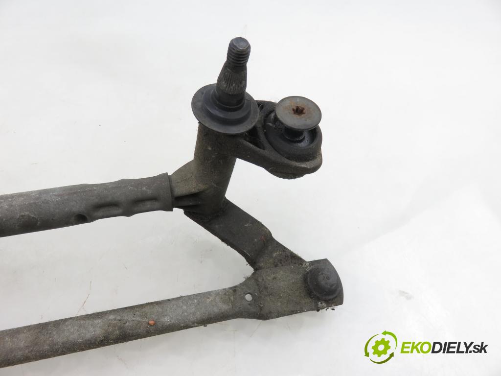 AUDI A3 (8P1) HB 2003 77,00 1.9 TDI PD 105 - BKC 1896,00 Motorček stieračov 8P1955119E ; 0390241995 ; 8P1955023F