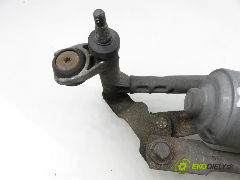 AUDI A3 (8P1) HB 2003 77,00 1.9 TDI PD 105 - BKC 1896,00 Motorček stieračov 8P1955119E ; 0390241995 ; 8P1955023F