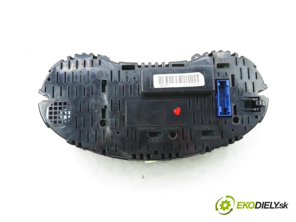 AUDI A3 (8P1) HB 2003 77,00 1.9 TDI PD 105 - BKC 1896,00 Prístrojovka elektrický 8P0920930F