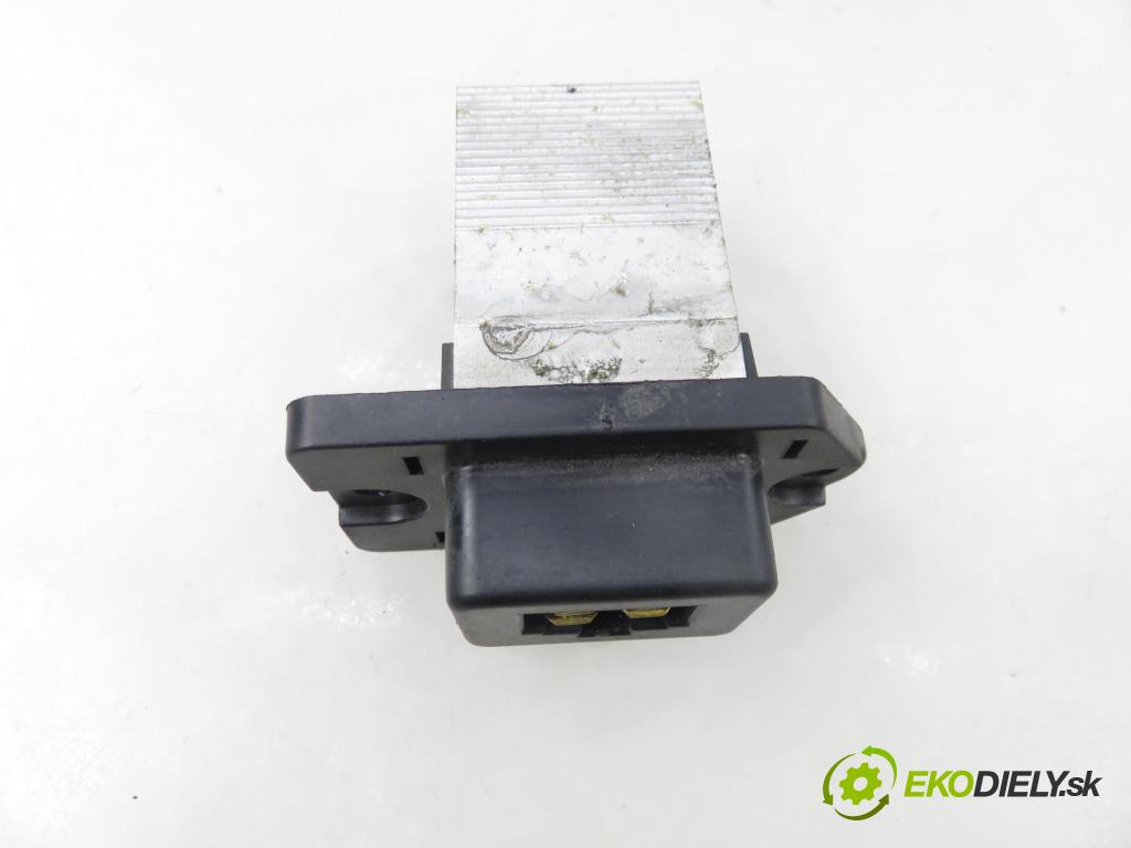 HYUNDAI i40 CW (VF) KOMBI 2012 100,00 1.7 CRDi 136 - D4FD 1685,00 rezistor / REOSTAT: topení