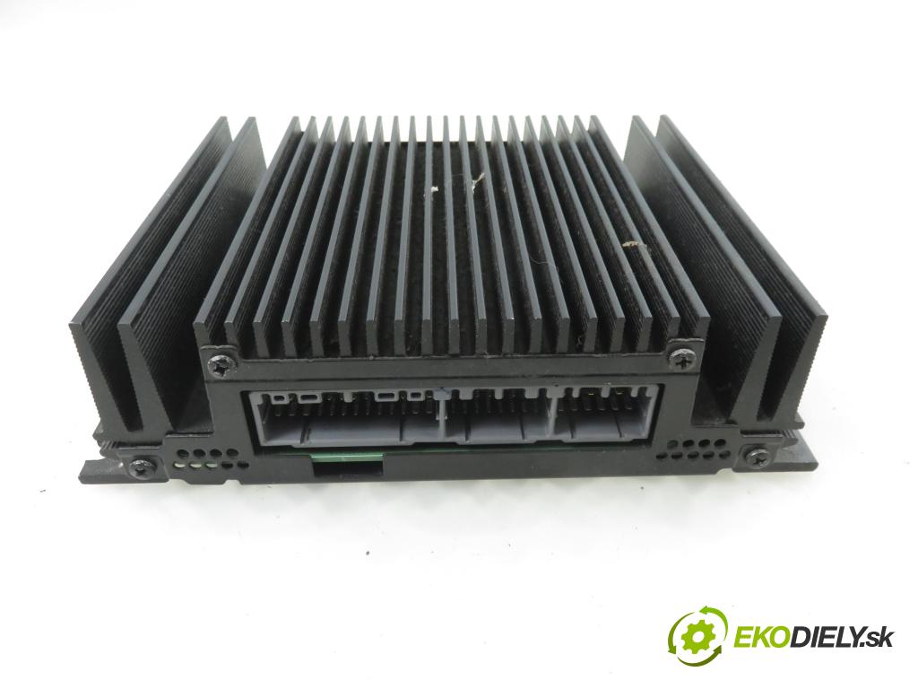 HYUNDAI i40 CW (VF) KOMBI 2012 100,00 1.7 CRDi 136 - D4FD 1685,00 zesilovač 963703Z100 (Zesilovač)