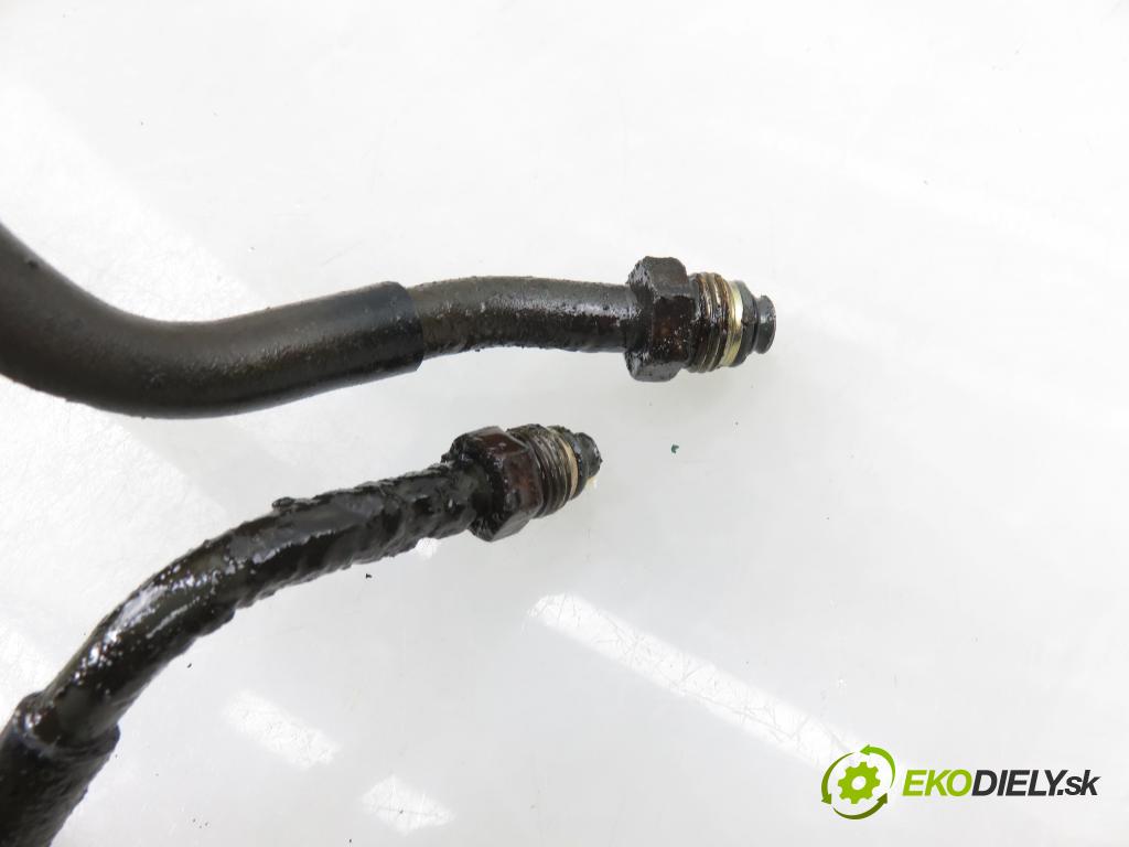 SUBARU IMPREZA kombi (GG) KOMBI 2005 123,00 2.5 167 2457,00 rúrka / Rúra servočerpadlo