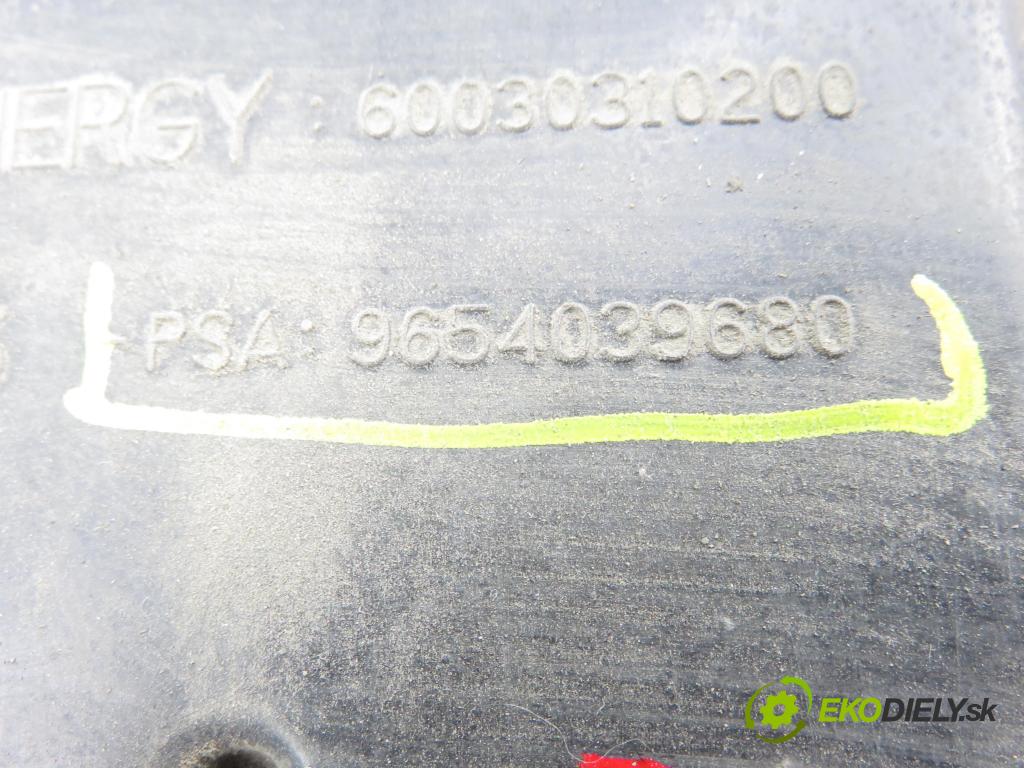 PEUGEOT 407 SW (6E_) KOMBI 2003 80,00 1.6 HDi 110 - 9HZ (DV6TED4) 1560,00 Nádržka KAPALINA: FAP 9654039680 ; 9642944280