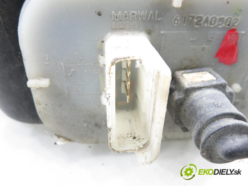 PEUGEOT 407 SW (6E_) KOMBI 2003 80,00 1.6 HDi 110 - 9HZ (DV6TED4) 1560,00 Nádržka KAPALINA: FAP 9654039680 ; 9642944280