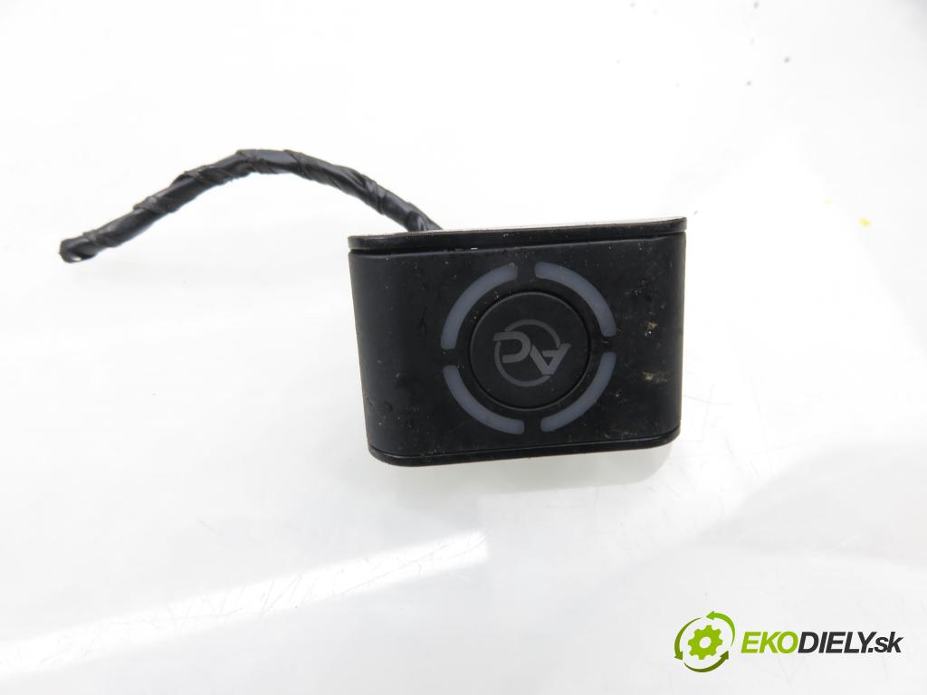 MITSUBISHI OUTLANDER II (CW_W) SUV 2008 125,00 2.4 MIVEC 4WD (CW5W) - 4B12 2360,00 LPG komplentny 67R014903 ; 67R014619 ; 67R017294