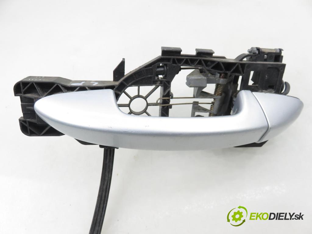 VW PASSAT B6 (3C2) SEDAN 2005 110,00 2.0 FSI - BLR 1984,00 Kľučka LPZ 3C0837885