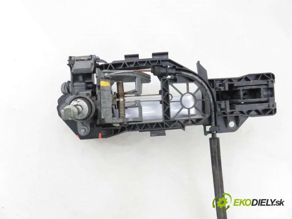 VW PASSAT B6 (3C2) SEDAN 2005 110,00 2.0 FSI - BLR 1984,00 Kľučka LPZ 3C0837885