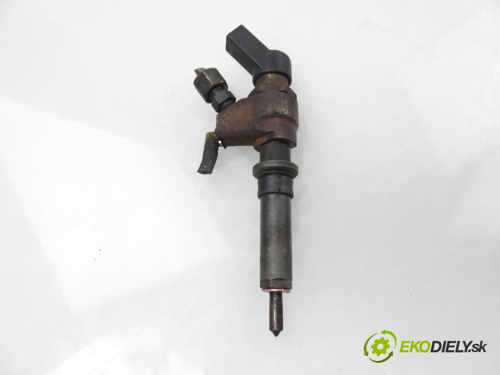 PEUGEOT PARTNER Combispace (5F) KOMBIVAN 2003 66,00 2.0 HDI - RHY (DW10TD) 1997,00 vstřikovač 9636819380 (Vstřikovač paliva)