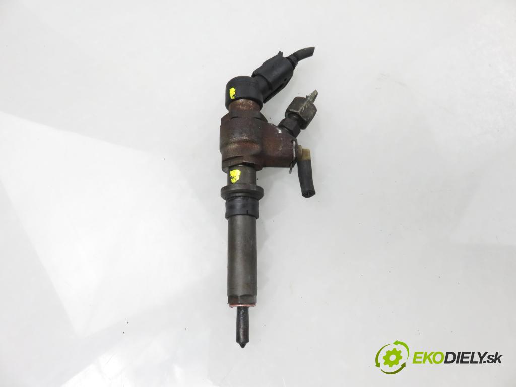 PEUGEOT PARTNER Combispace (5F) KOMBIVAN 2003 66,00 2.0 HDI - RHY (DW10TD) 1997,00 vstřikovač 9636819380 (Vstřikovač paliva)