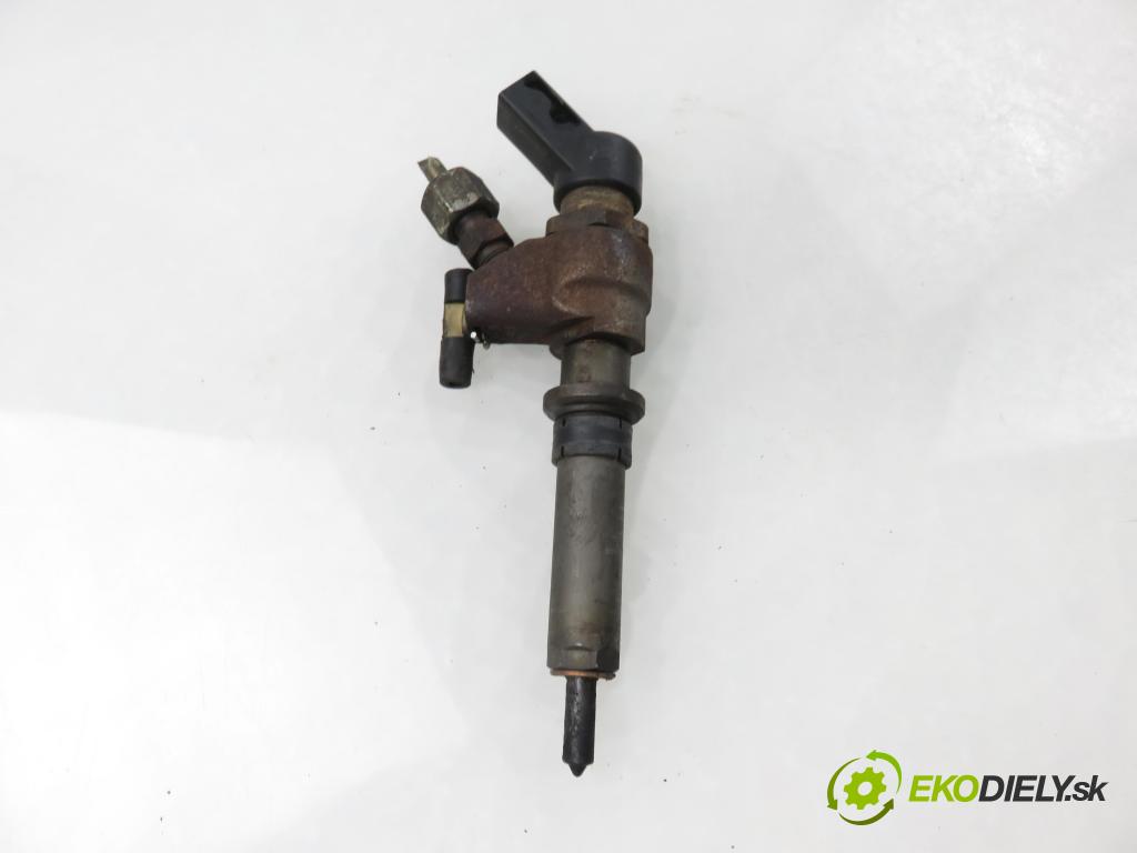 PEUGEOT PARTNER Combispace (5F) KOMBIVAN 2003 66,00 2.0 HDI - RHY (DW10TD) 1997,00 vstřikovač 9636819380 (Vstřikovač paliva)