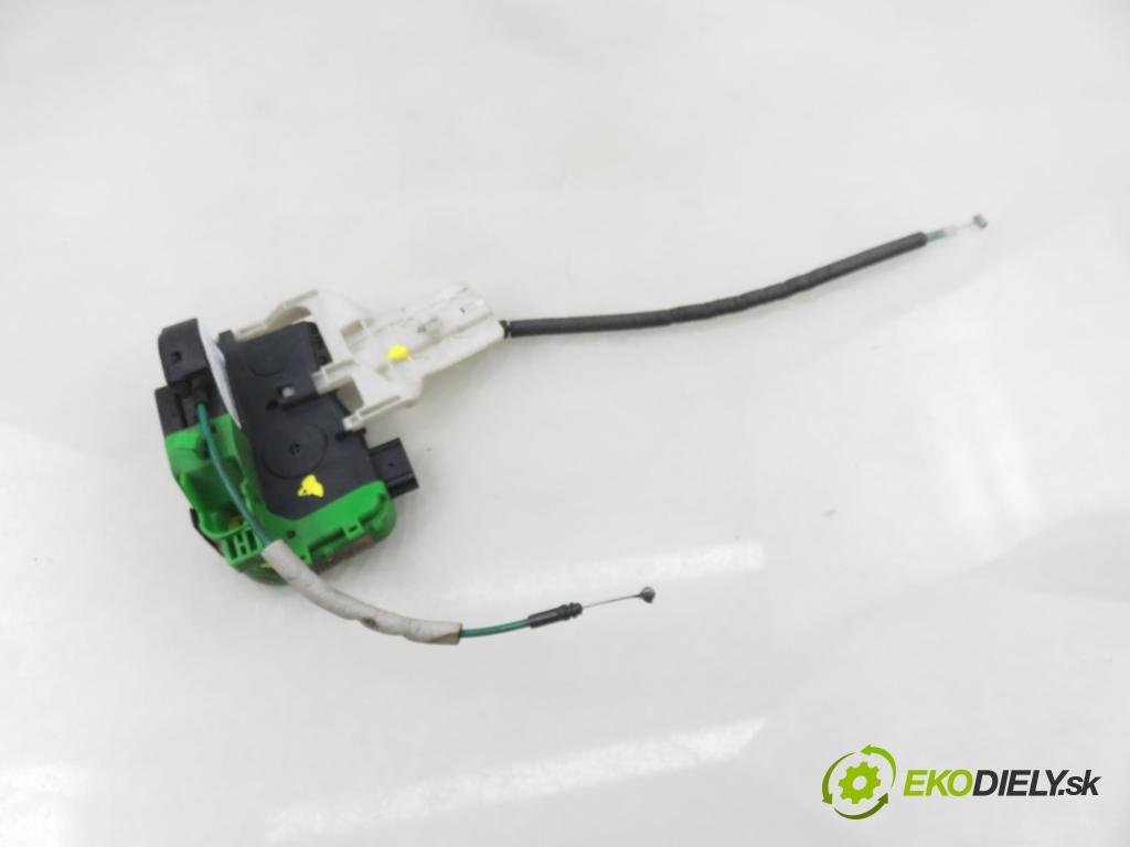 HYUNDAI i40 CW (VF) KOMBI 2012 100,00 1.7 CRDi 136 - D4FD 1685,00 zámok 813103Z000