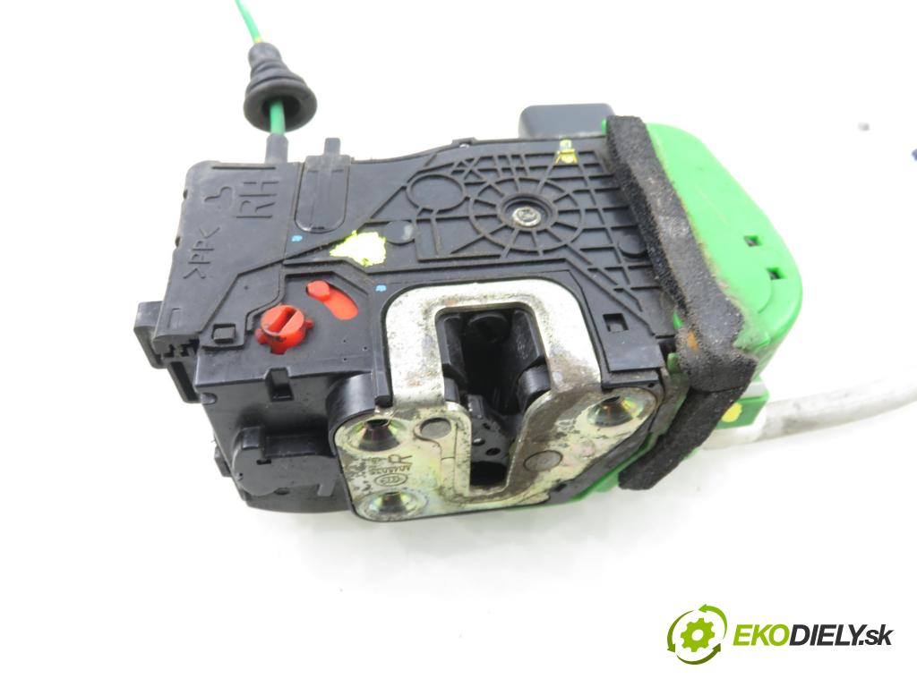 HYUNDAI i40 CW (VF) KOMBI 2012 100,00 1.7 CRDi 136 - D4FD 1685,00 zámok PTE 814203Z000