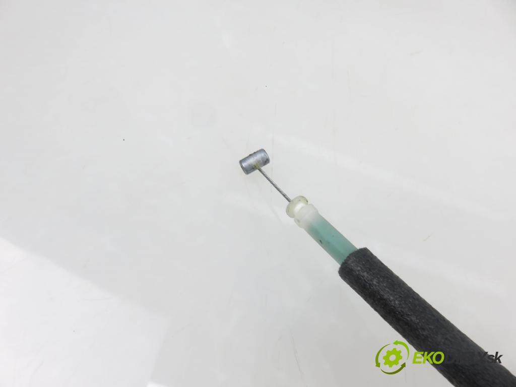 HYUNDAI i40 CW (VF) KOMBI 2012 100,00 1.7 CRDi 136 - D4FD 1685,00 zámok PTE 814203Z000