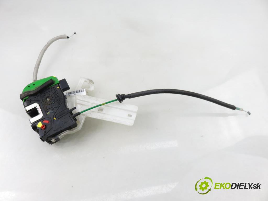 HYUNDAI i40 CW (VF) KOMBI 2012 100,00 1.7 CRDi 136 - D4FD 1685,00 zámok 814103Z000