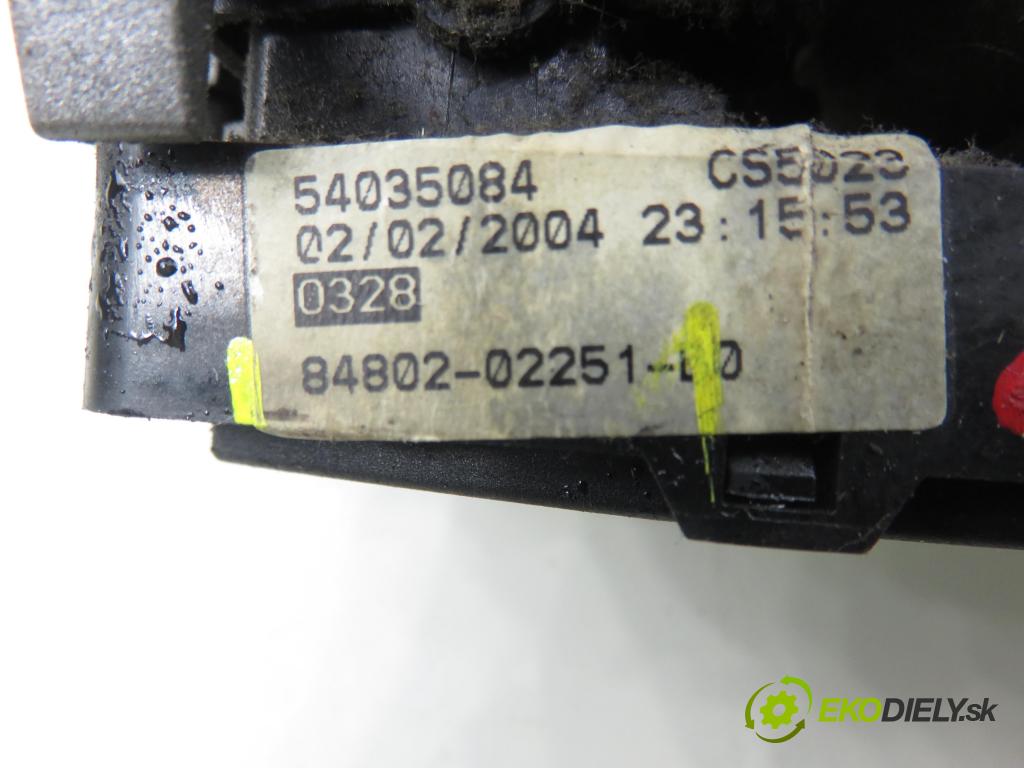 TOYOTA COROLLA kombi (_E12_) KOMBI 2004 66,00 2.0 D-4D (CDE120_) - 1CD-FTV 1995,00 Panel ovládania okien 8480202251