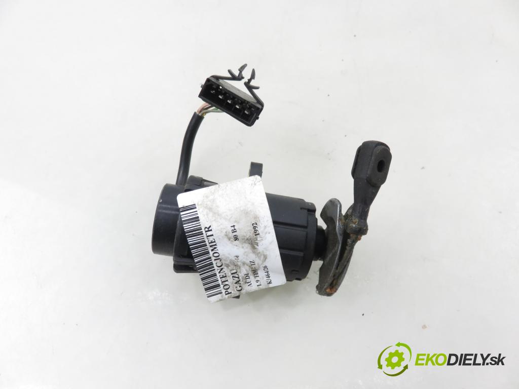 AUDI 80 (8C, B4) SEDAN 1992 66,00 1.9 TDI - 1Z 1896,00 Potenciometer plynu 0205001001 (Potenciometer plynového pedálu)